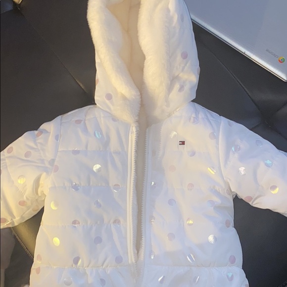 BABY TOMMY HILFIGER COAT - Picture 2 of 2